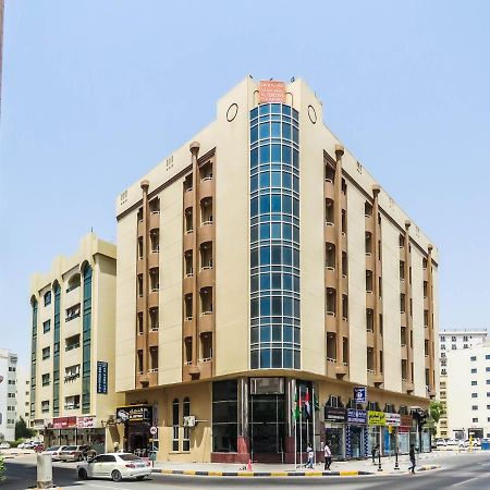 Al Ferdous Hotel Apartment Charjah Extérieur photo