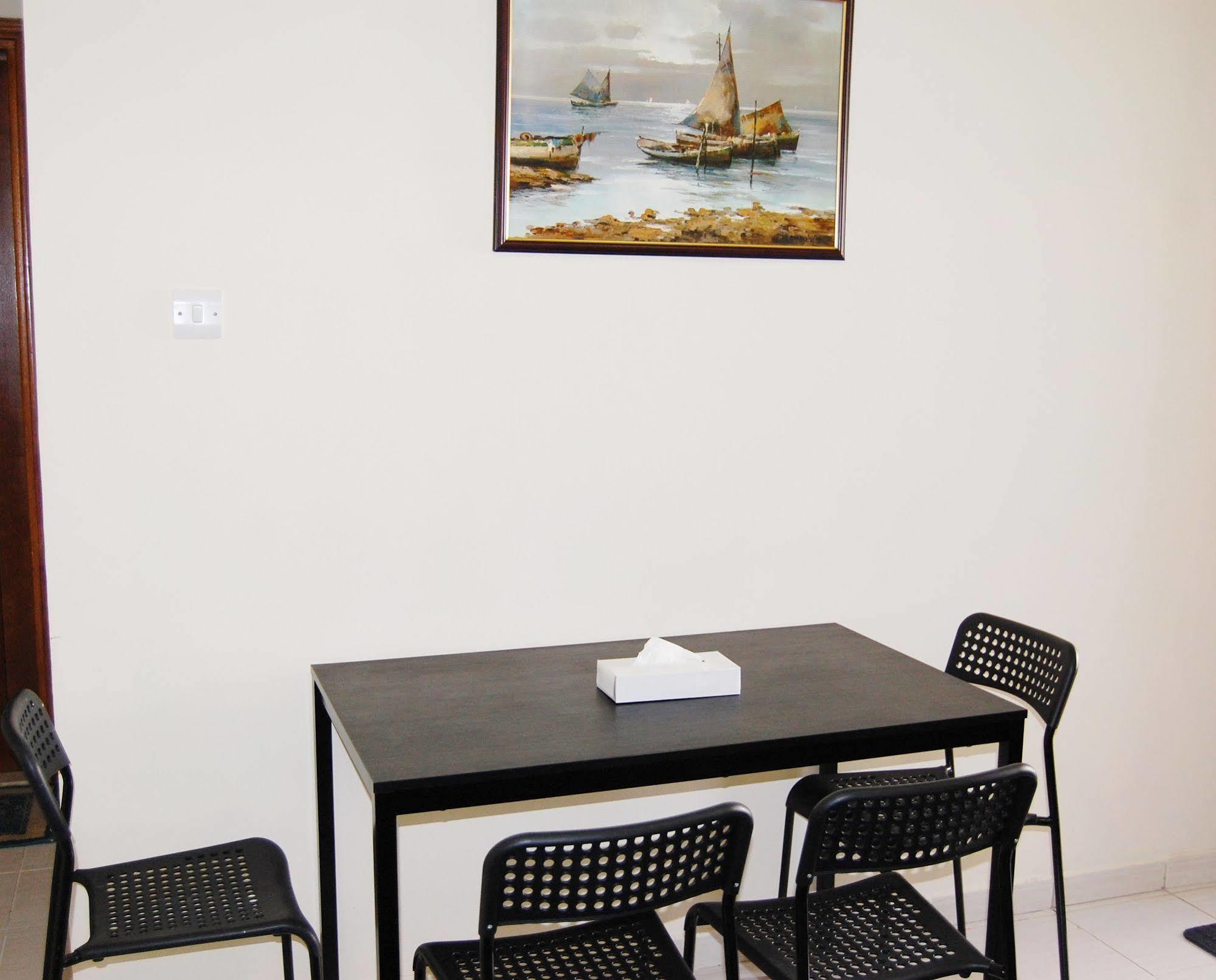 Al Ferdous Hotel Apartment Charjah Extérieur photo