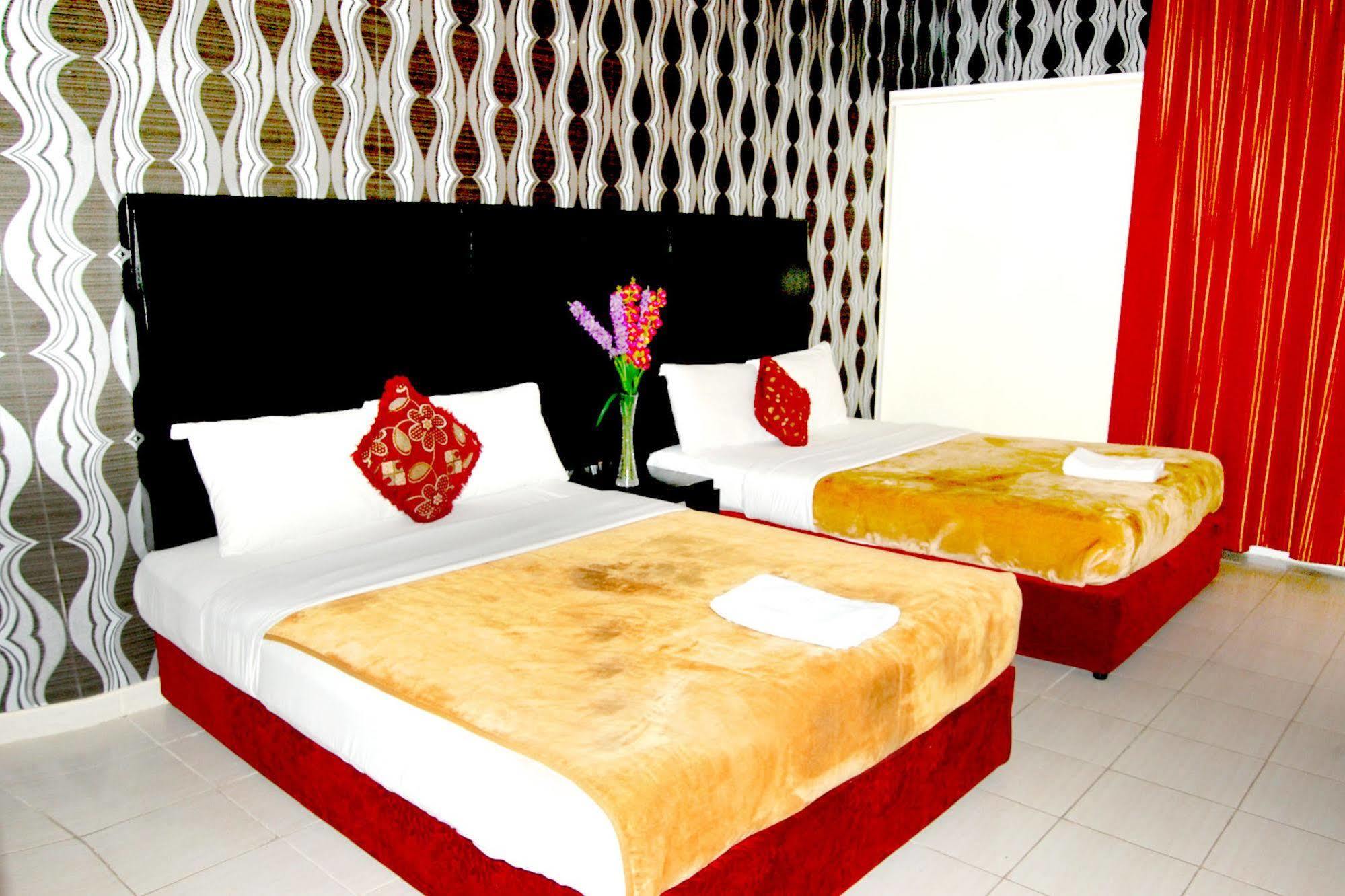 Al Ferdous Hotel Apartment Charjah Extérieur photo